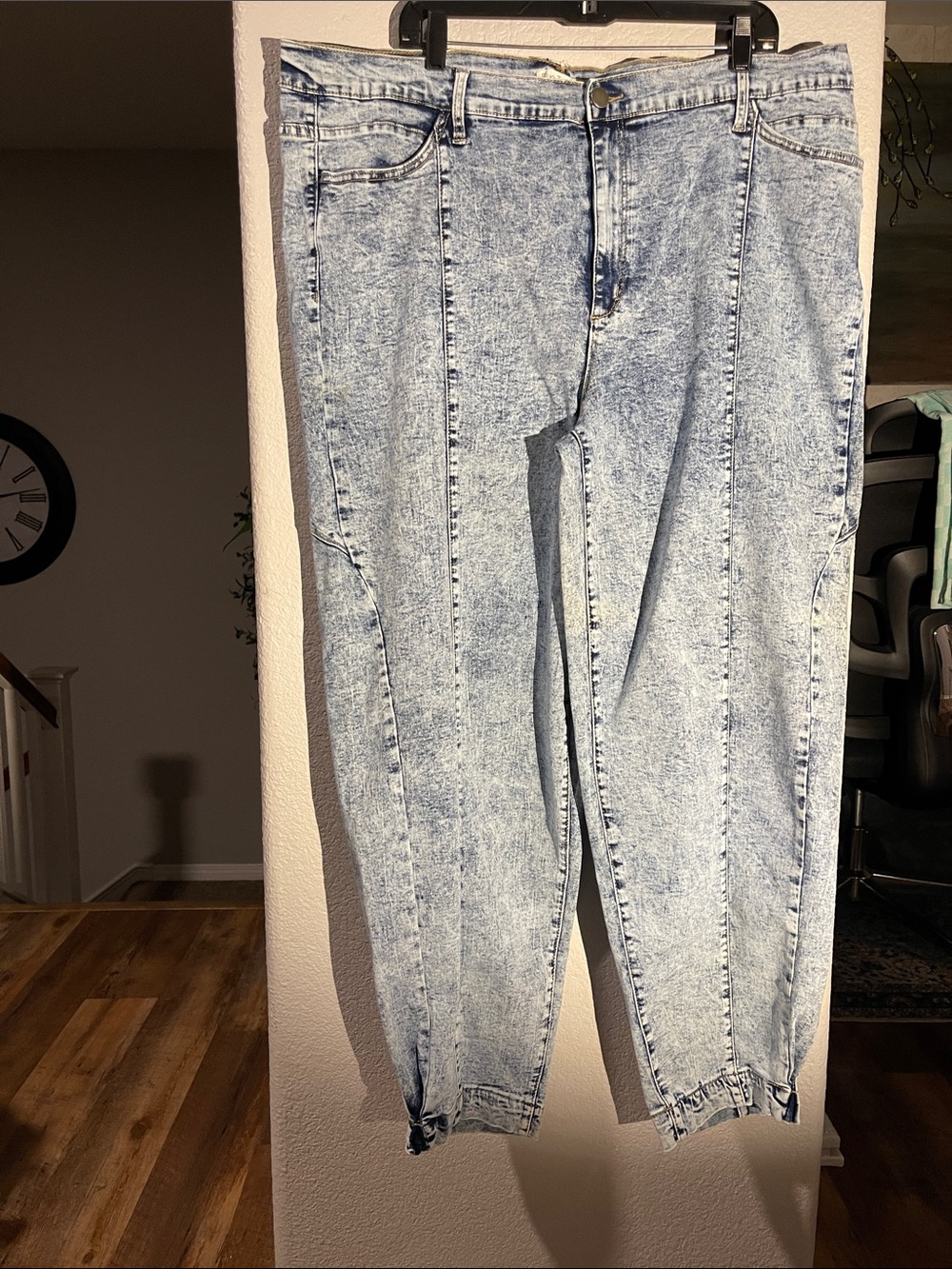 Light Acid Wash Women's Boyfriend Jeans - Casual Comfort New No Tags Sz 24